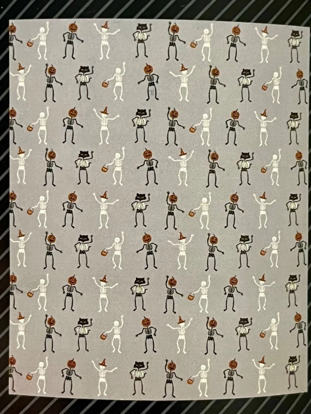 Halloween plush throw 50x60 skeletons